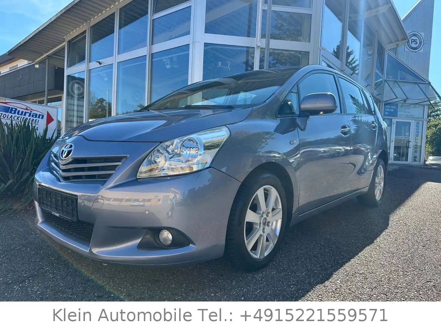 Toyota Verso Life2.2 D-Cat Automatik Rückfahr. 7.Sitzer Blau - 1