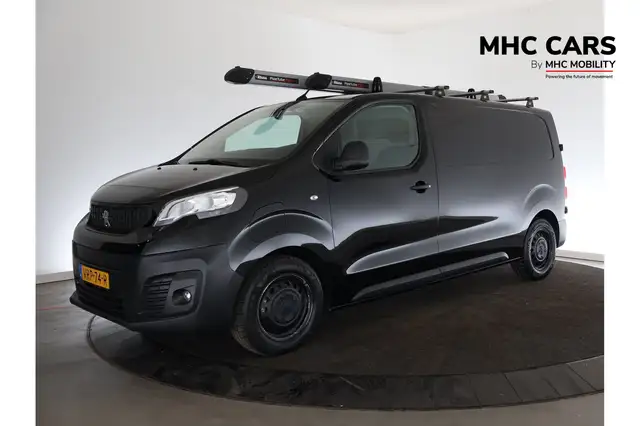 Peugeot e-Expert Standard Premium 75 kWh | Betimmering | Trekhaak |