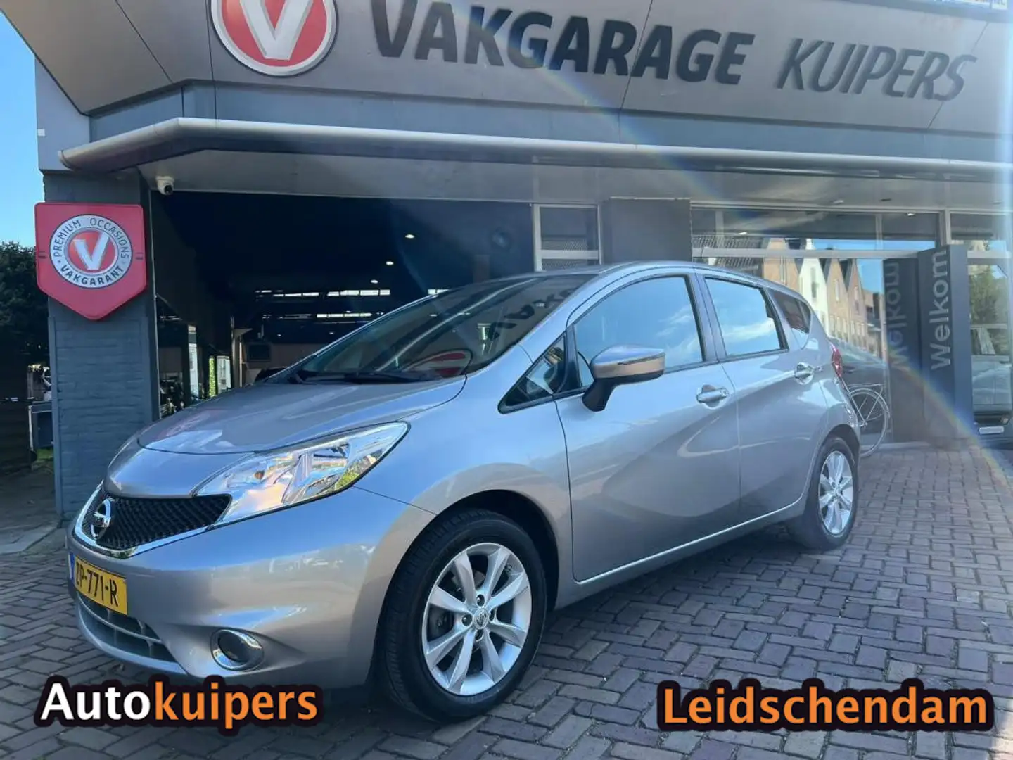 Nissan Note 1.2 DIG-S Connect Edition Grijs - 1