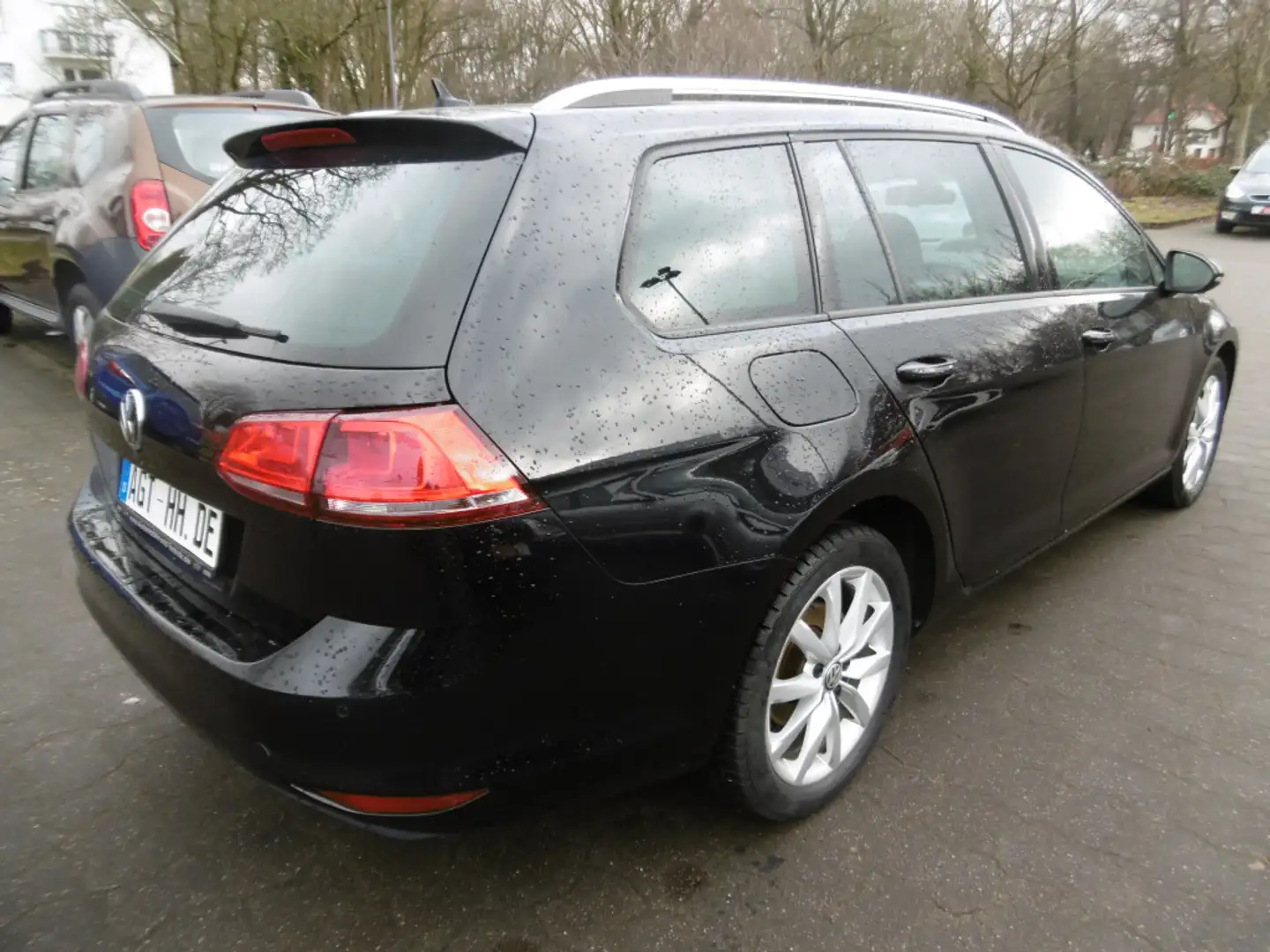 Volkswagen Golf Variant 2.0TDi Aut. Lounge Nav Xen Pano PDC Zwart - 2