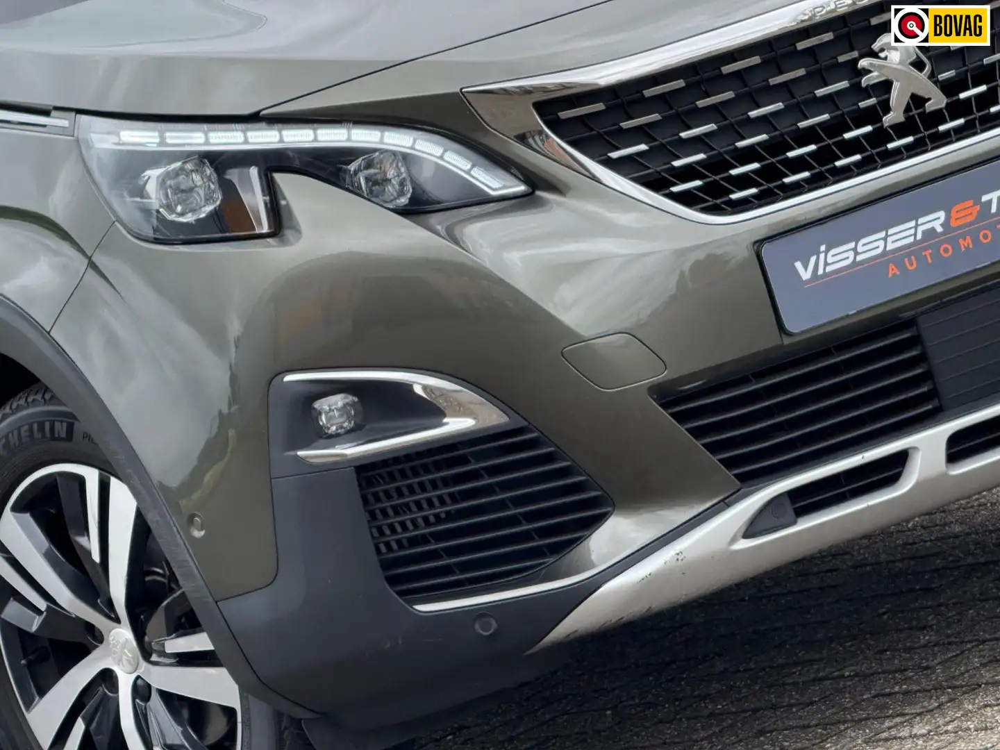 Peugeot 5008 1.2 PureTech Allure 7pers. Automaat - Amazonite - Grijs - 1