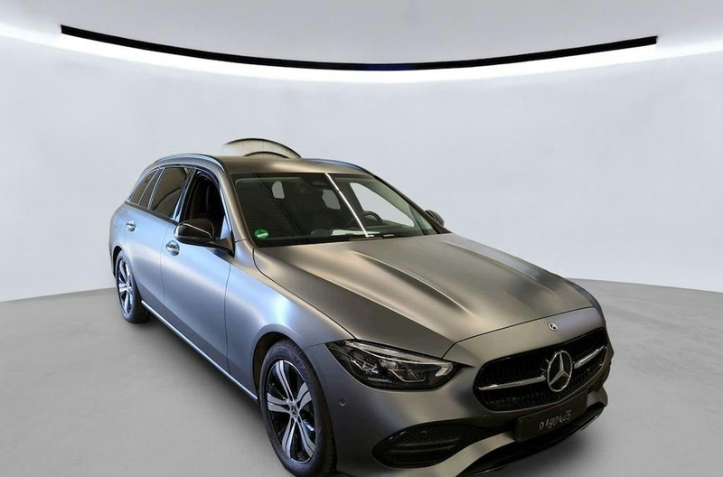 Mercedes-Benz C 220 d T Avantgarde Night AHK ACC HUD Kam SHZ — photo 4