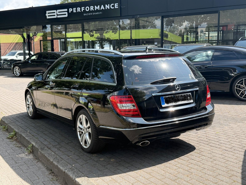 Mercedes-Benz C 220 CDI Avantgarde BlueEfficiency — photo 2