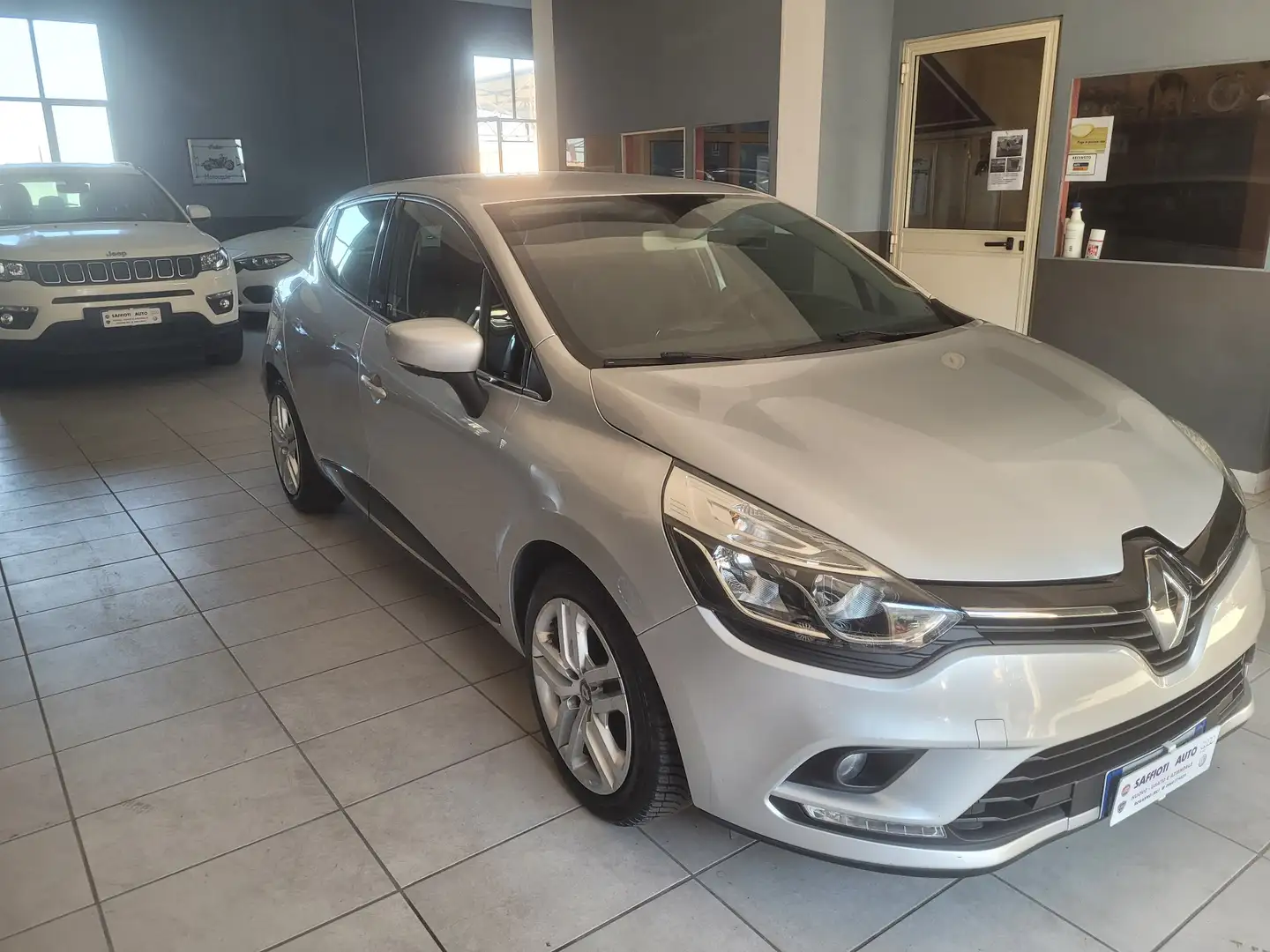 Renault Clio 1.5 dci energy Zen 75cv - 2