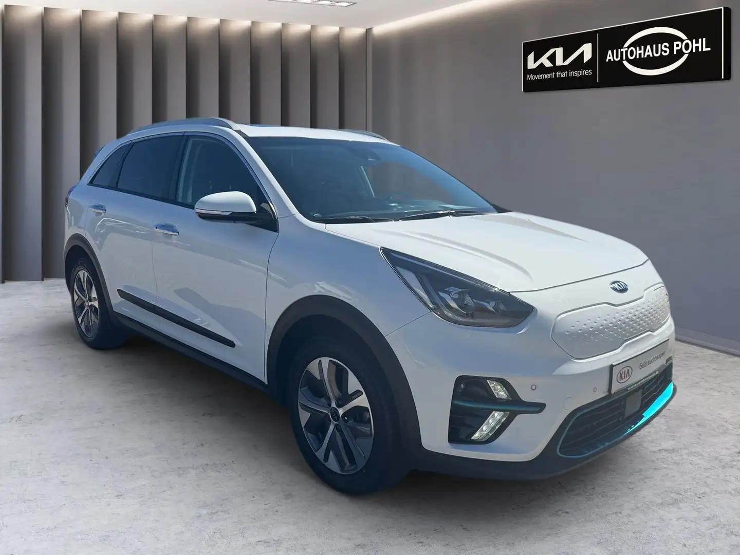 Kia Niro NIRO EV HIGH SPIRIT 3PH GD LED Blanc - 1