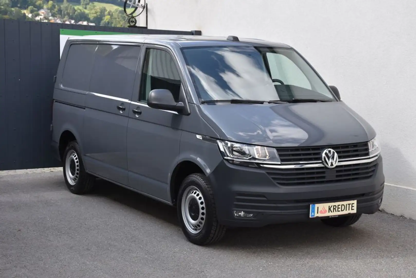 Volkswagen T6.1 Transporter Kasten / 2 x Schiebetür / Standheizung Grijs - 1