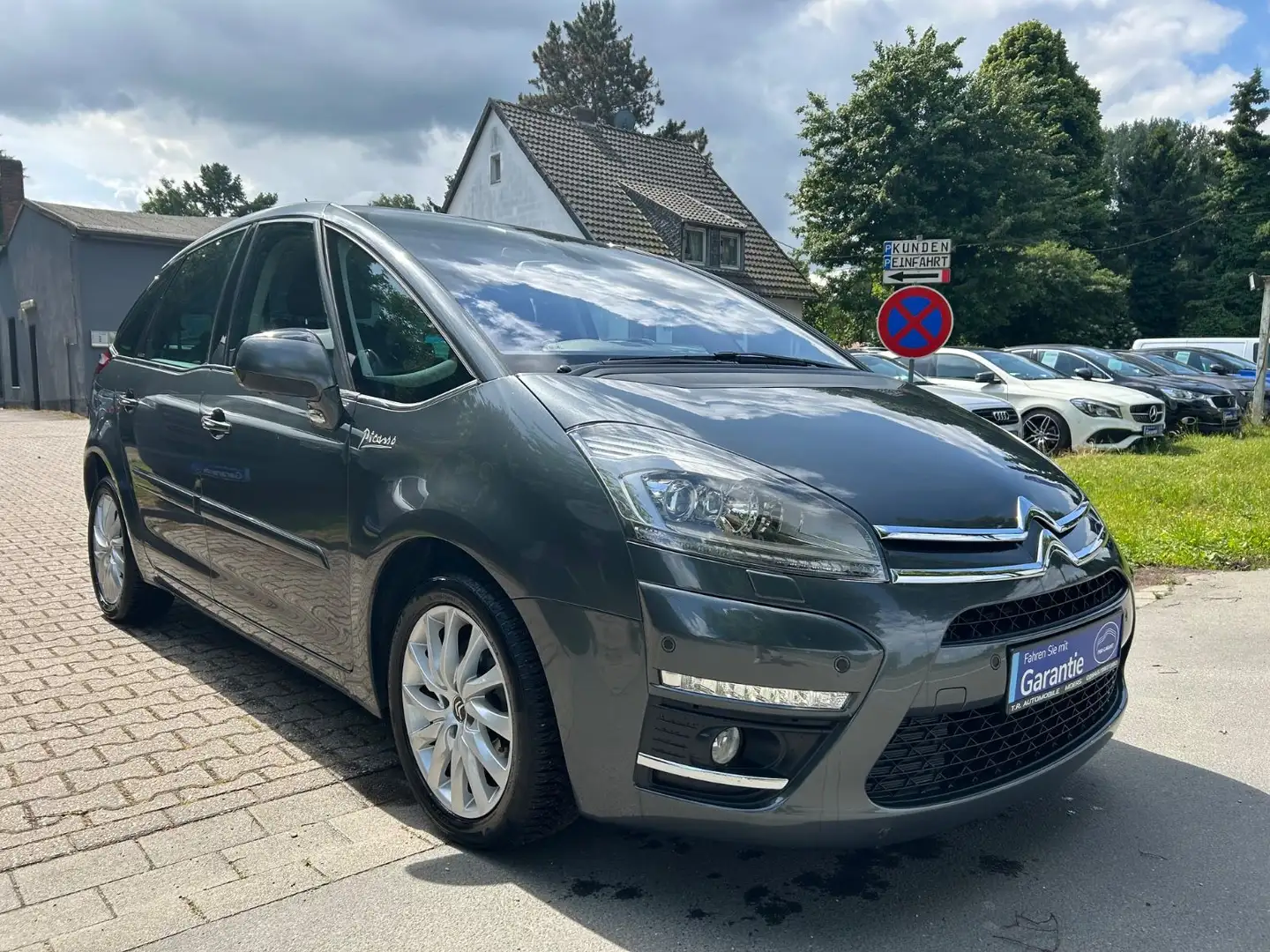 Citroen C4 Picasso 1,6 Exclusive Grau - 2