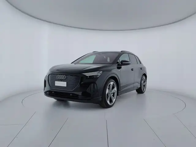 Audi Q4 E-Tron main image