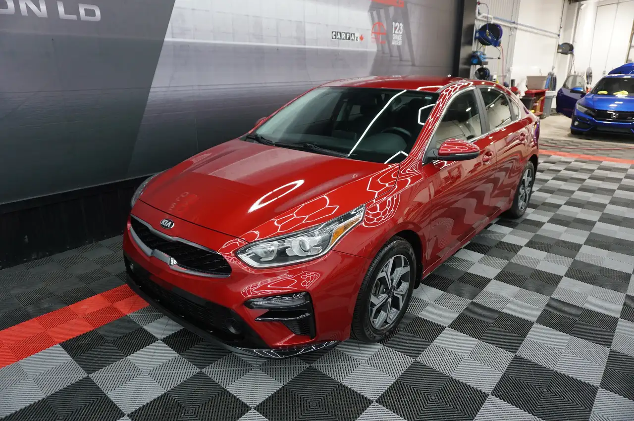 Kia Forte снимка Kia Forte