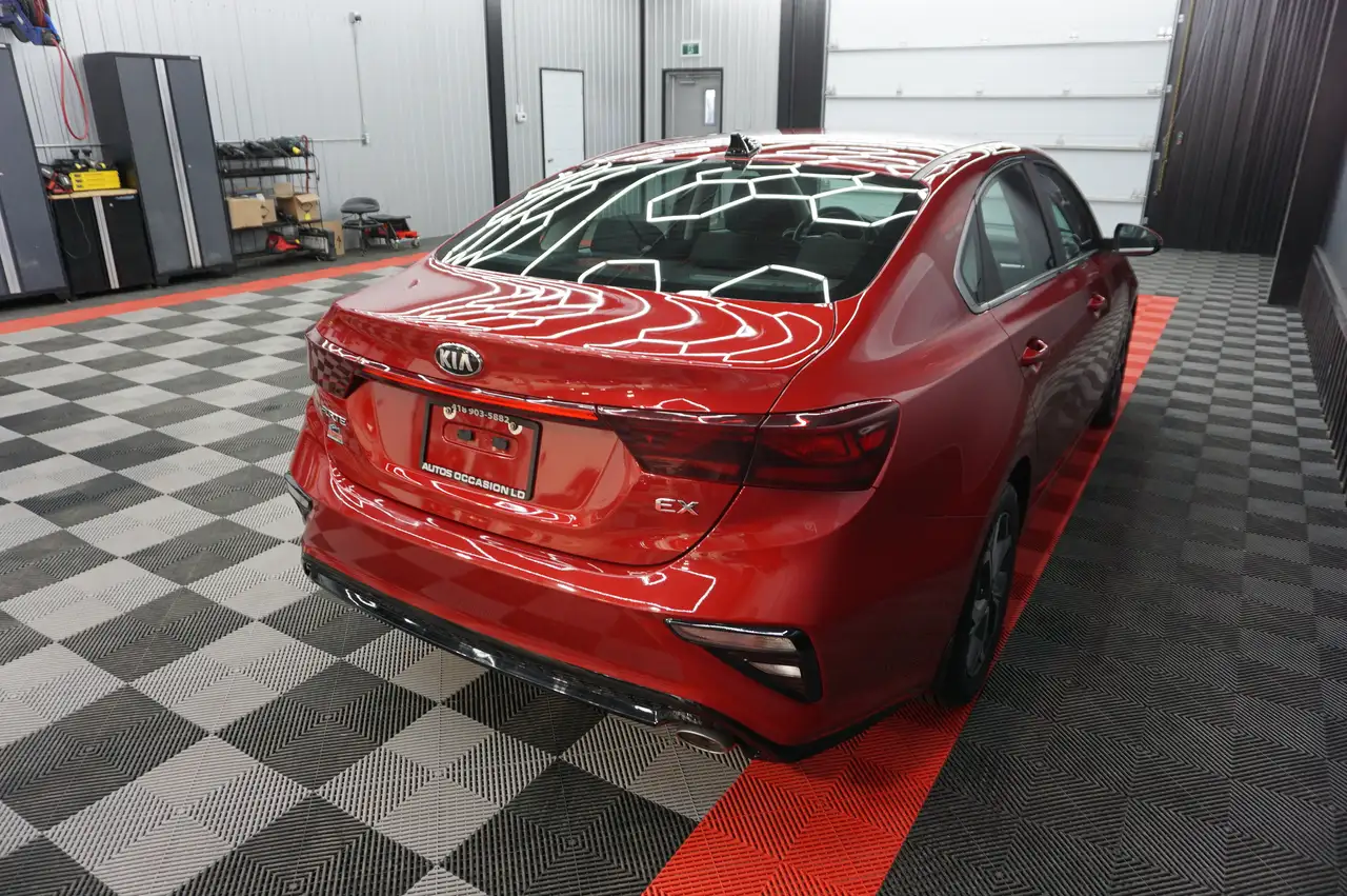 Kia Forte снимка Kia Forte