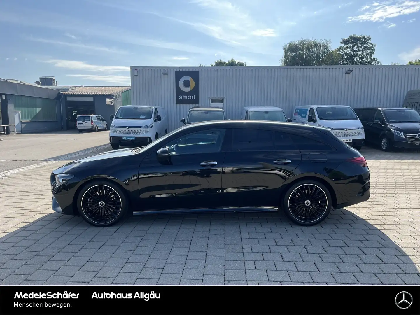Mercedes-Benz CLA 250 CLA 250 Shooting Brake 4M AMG 19" Night Sounds LED Schwarz - 2