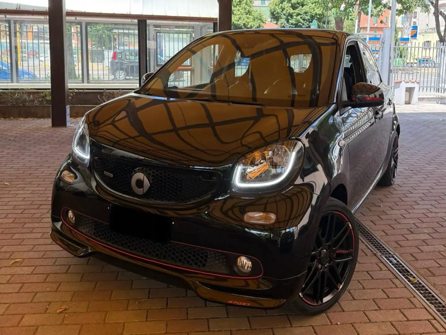 smart brabus xclusive-camera-jbl-tagliandi Nero - 1