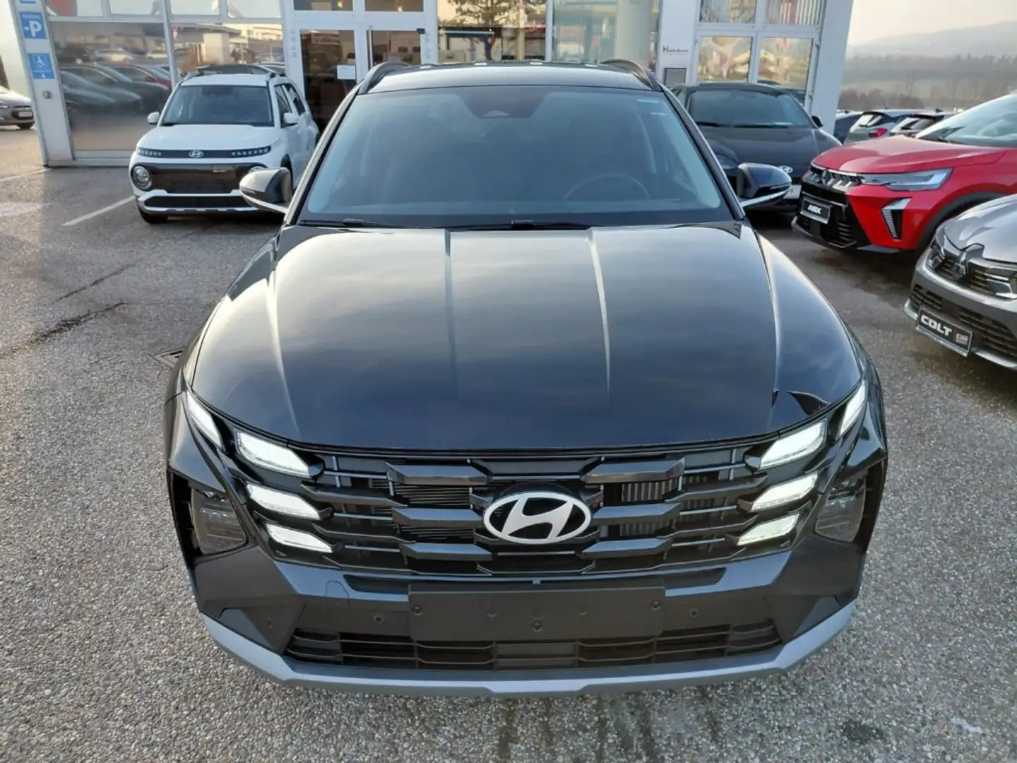 Hyundai TUCSON NX4 Jubile 1,6 T-GDi 2WD 48V t5bj1 Schwarz - 2