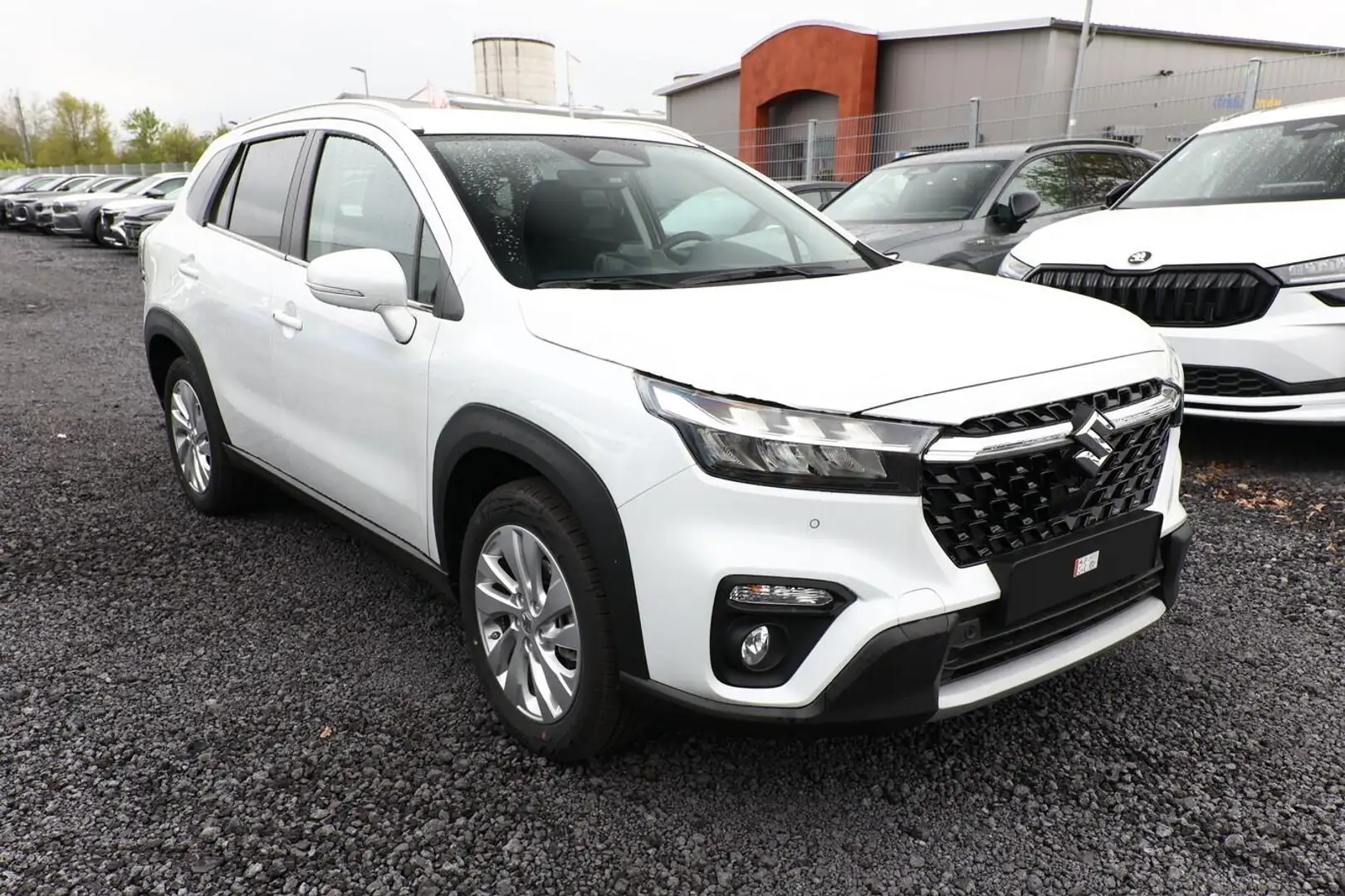 Suzuki S-Cross 1.4 MHEV Aut Comfort Nav ACC SHZ TotW 81 kW (11... Weiß - 2