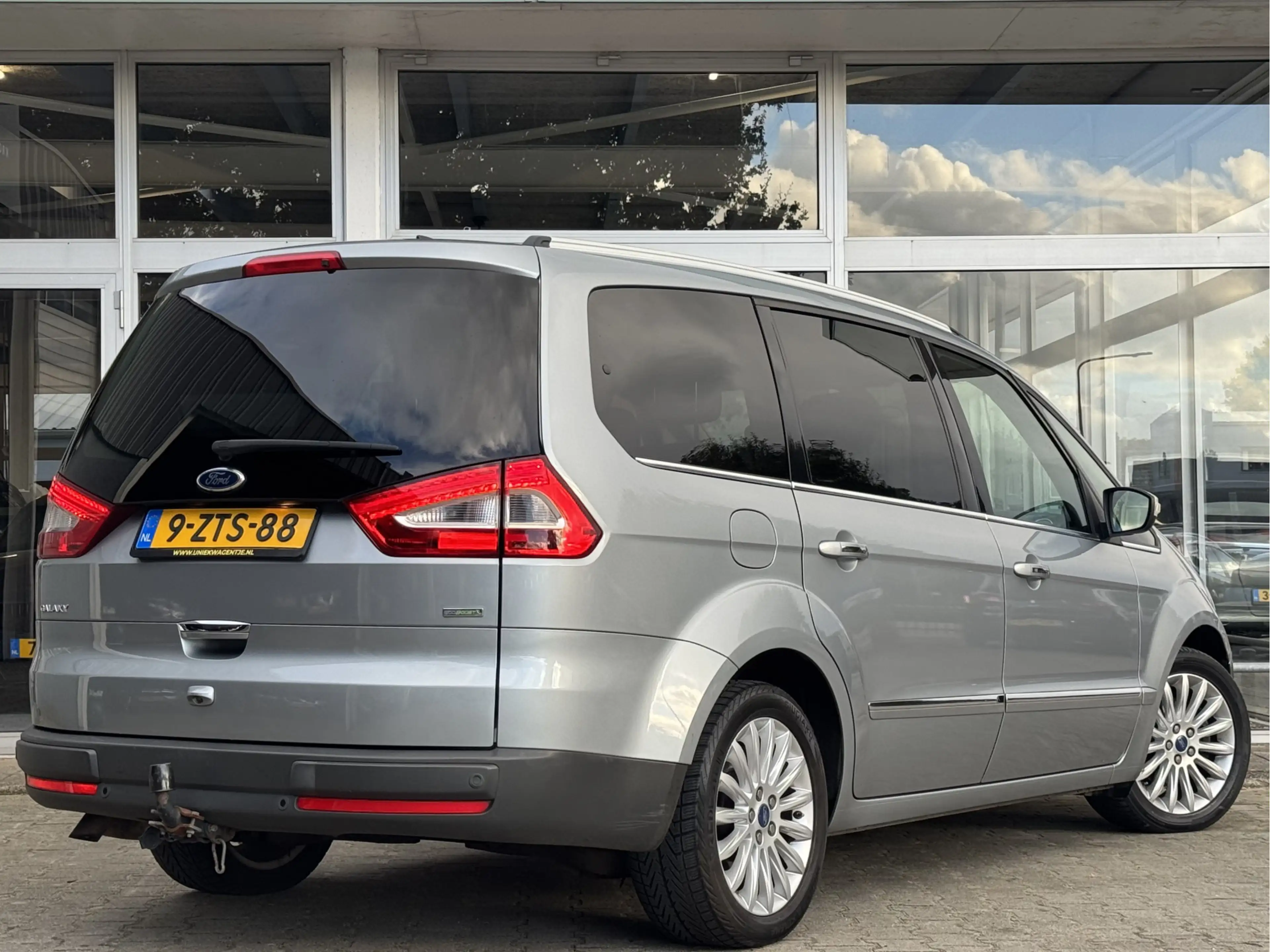 Ford Galaxy 1.6 SCTI PLATINUM | NL-AUTO! | LEDER! | PANODAK! — photo 8