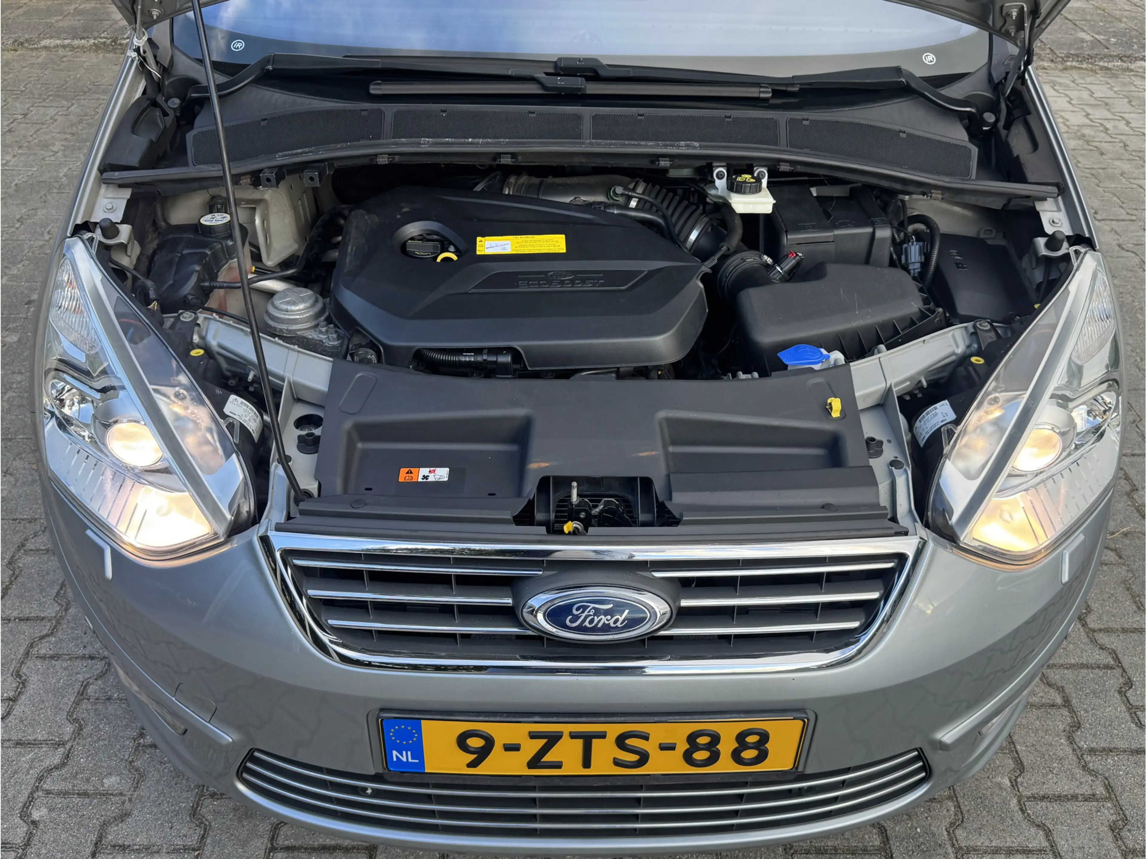 Ford Galaxy 1.6 SCTI PLATINUM | NL-AUTO! | LEDER! | PANODAK! — photo 42