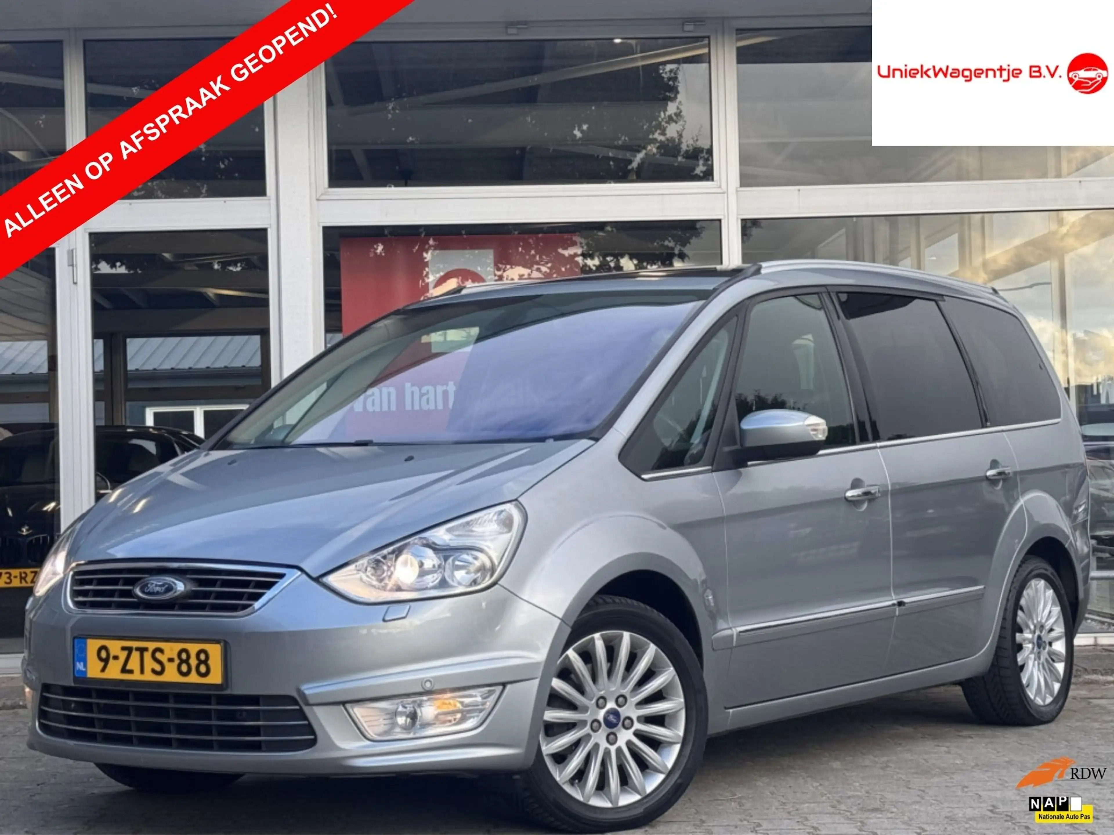 Ford Galaxy 1.6 SCTI PLATINUM | NL-AUTO! | LEDER! | PANODAK!
