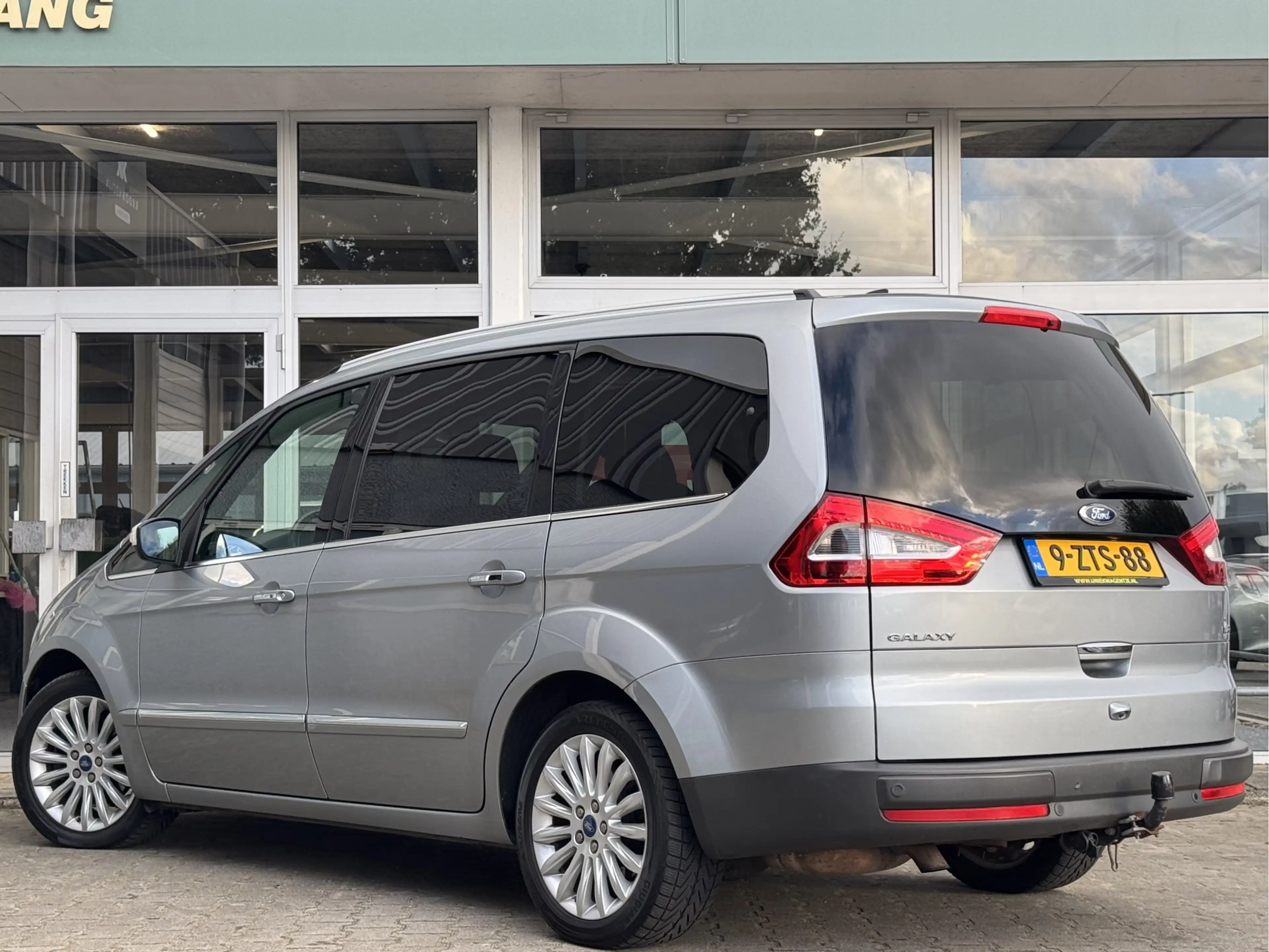 Ford Galaxy 1.6 SCTI PLATINUM | NL-AUTO! | LEDER! | PANODAK! — photo 5