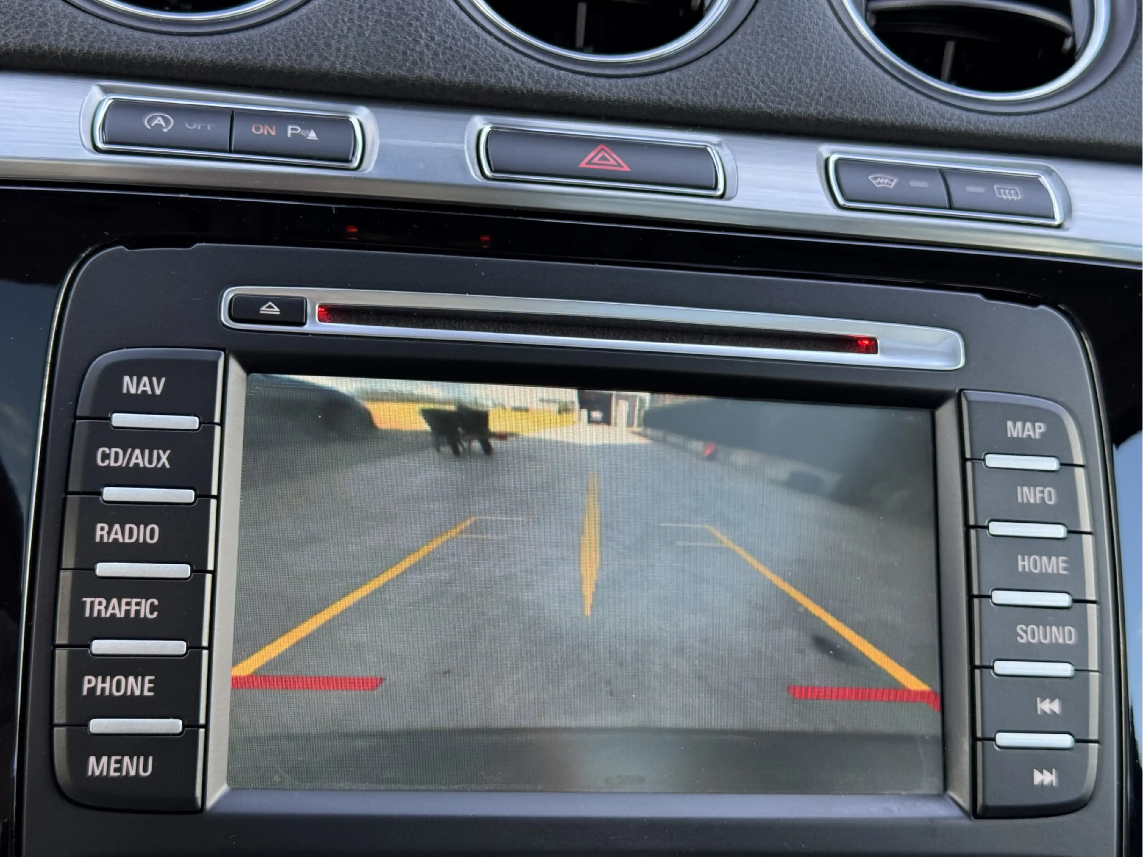 Ford Galaxy 1.6 SCTI PLATINUM | NL-AUTO! | LEDER! | PANODAK! — photo 17