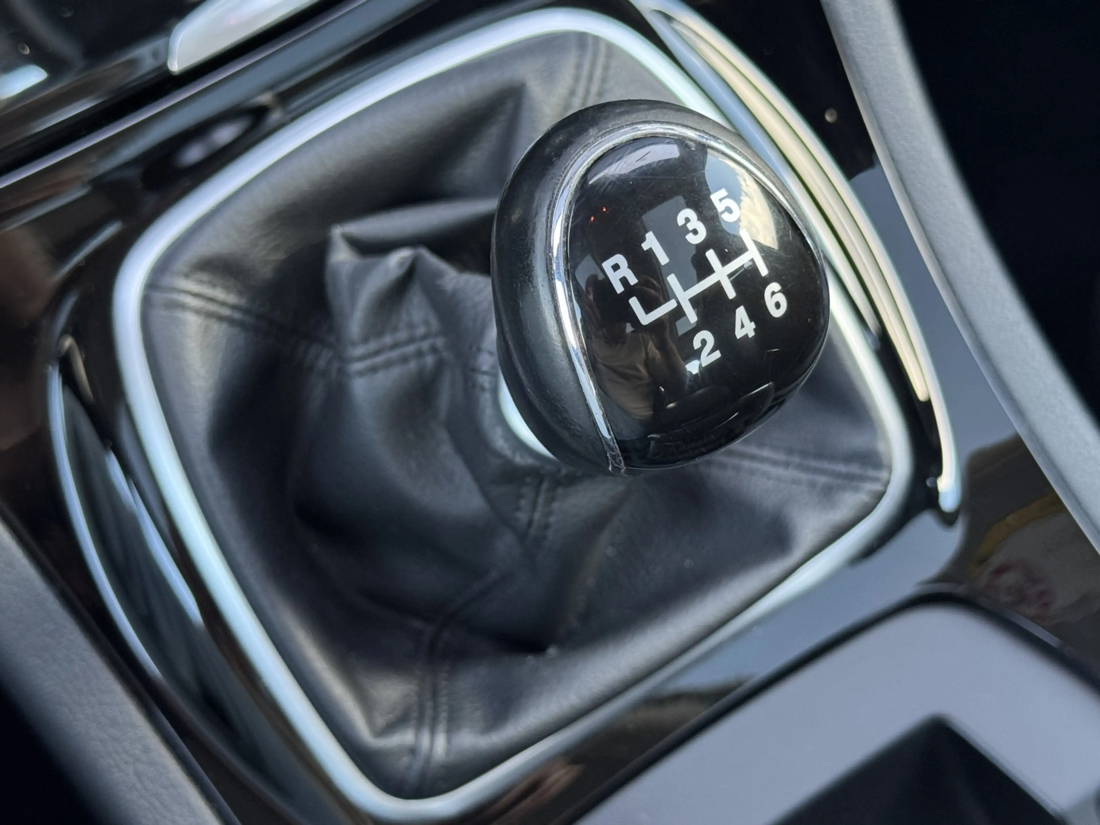 Ford Galaxy 1.6 SCTI PLATINUM | NL-AUTO! | LEDER! | PANODAK! — photo 19