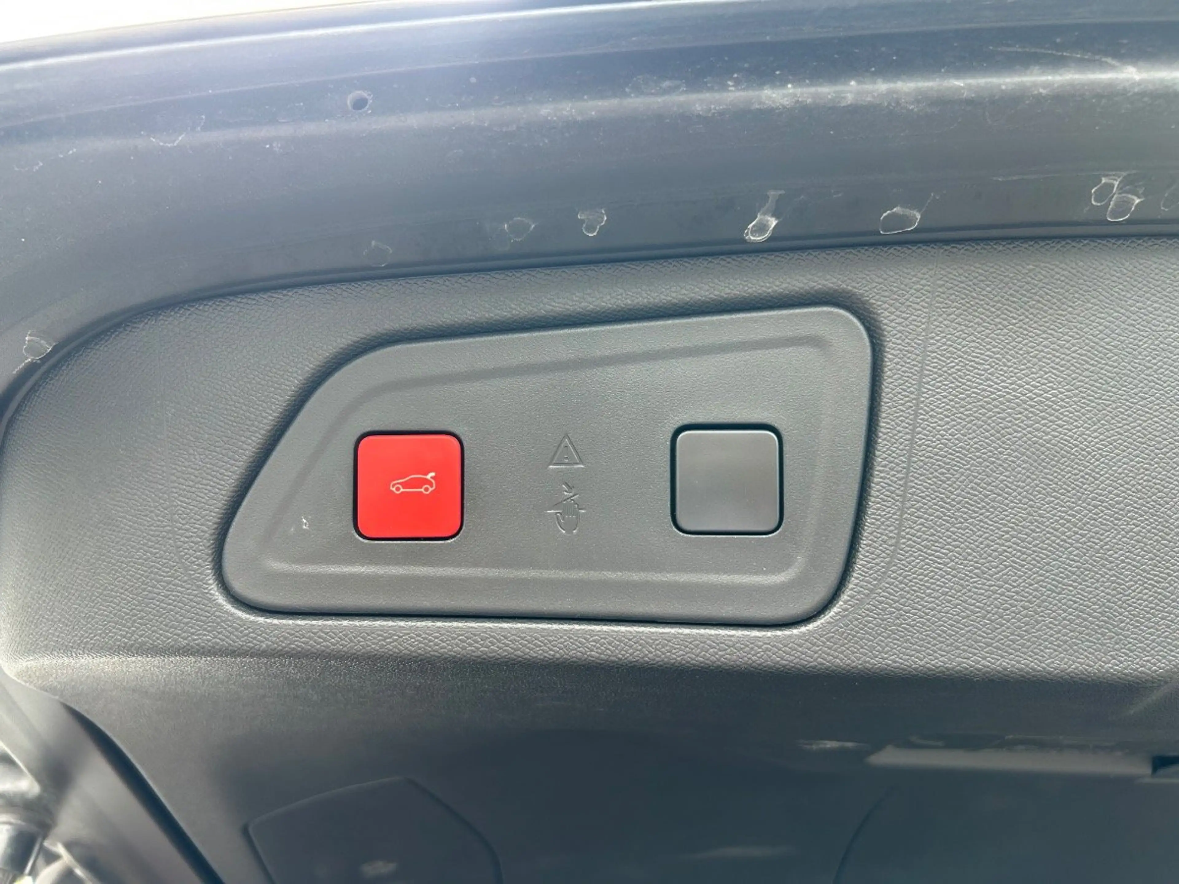 Citroen C5 Aircross 1.5 BlueHDi 130 S&S Max Alcantara — photo 9