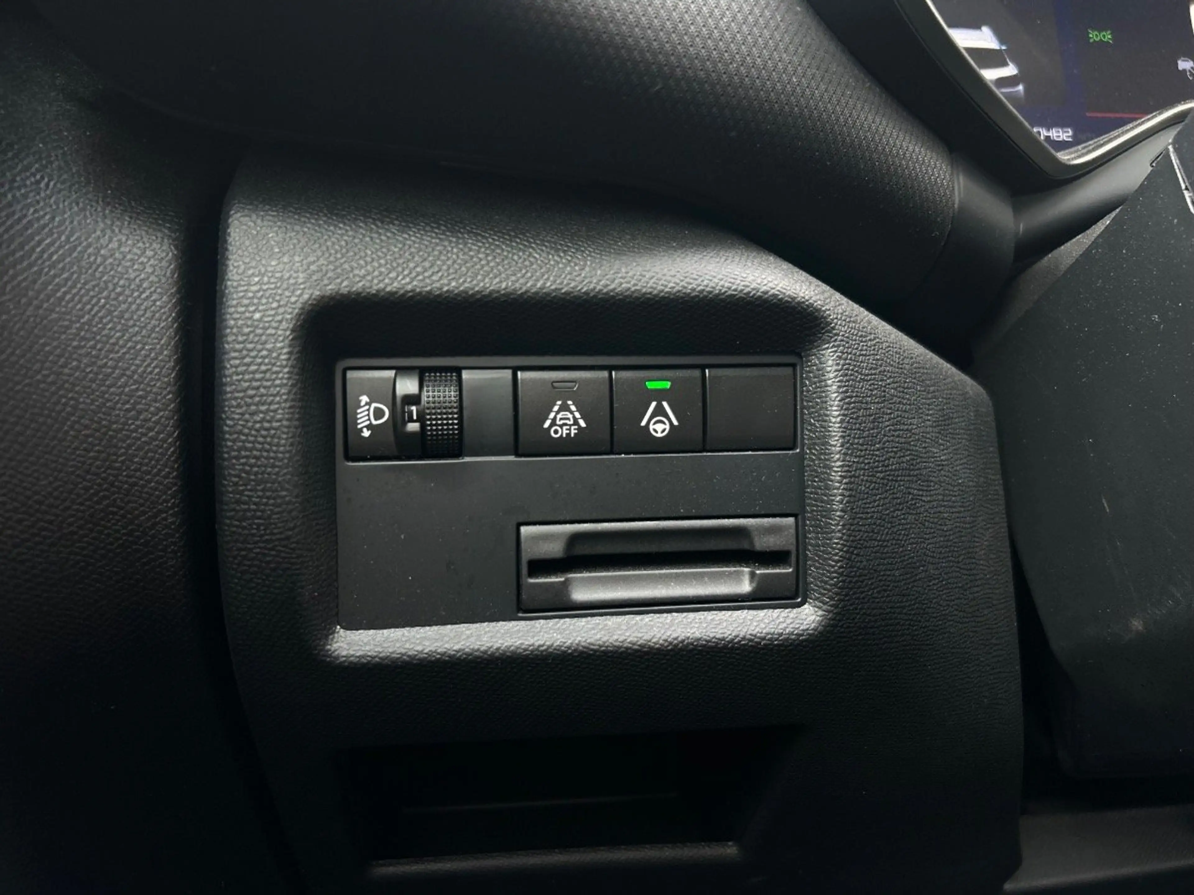 Citroen C5 Aircross 1.5 BlueHDi 130 S&S Max Alcantara — photo 14