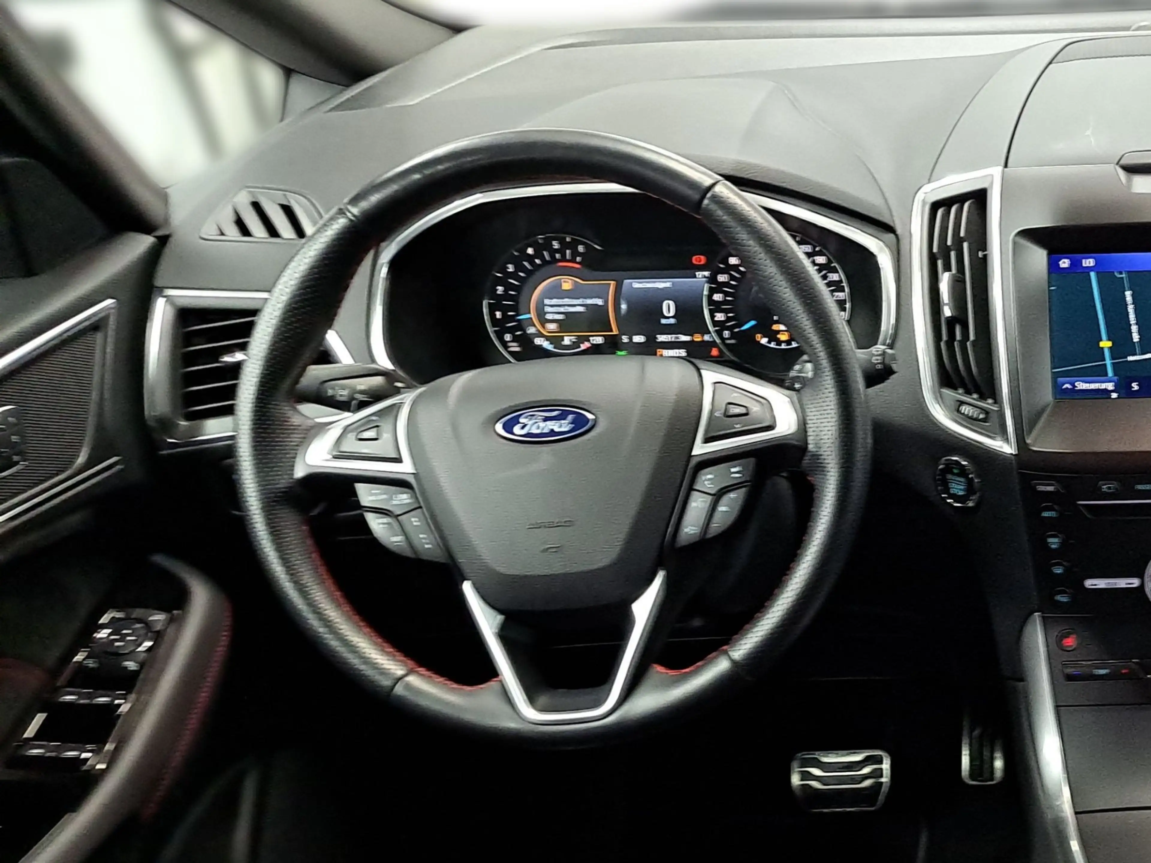 Ford S-Max 2.0 EcoBlue Aut. ST-LINE AHK 7-SITZER — photo 12