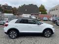 Volkswagen T-Roc 1.5TSi Move NaviMedia LED 17Zoll Parkassist Sit... Weiß - thumbnail 3