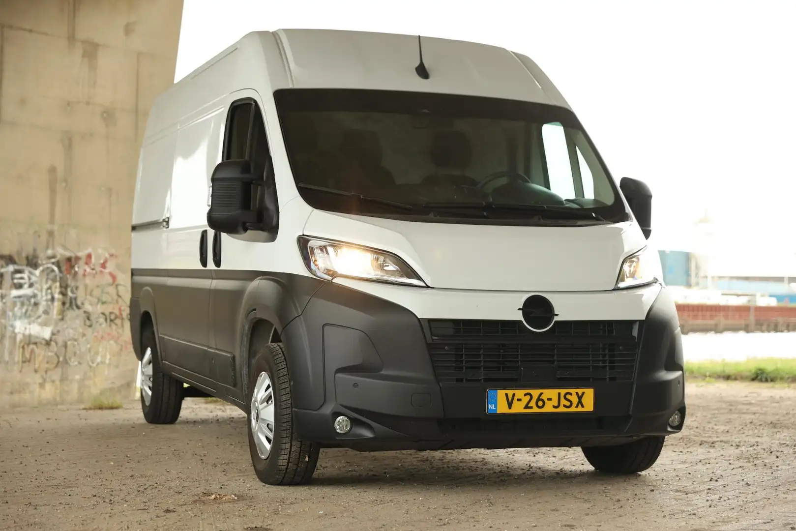 Opel Movano 2.2D 140 PK L2H2 Opel Movano 2.2D 140 S&S L2H2 3.5 - 2