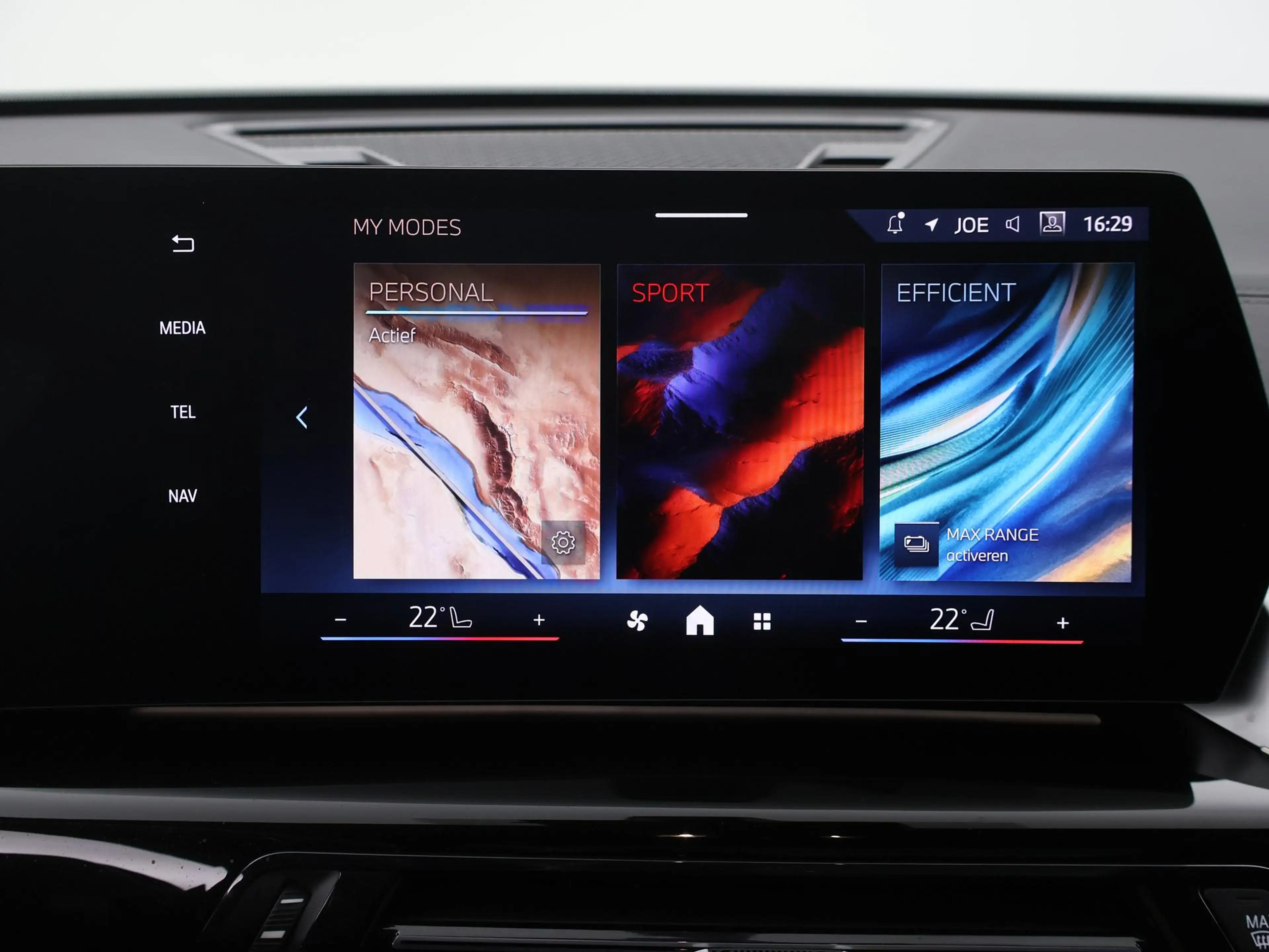BMW iX2 eDrive20 67 kWh M Sport Edition PANODAK|MEMORYSTOE — photo 33