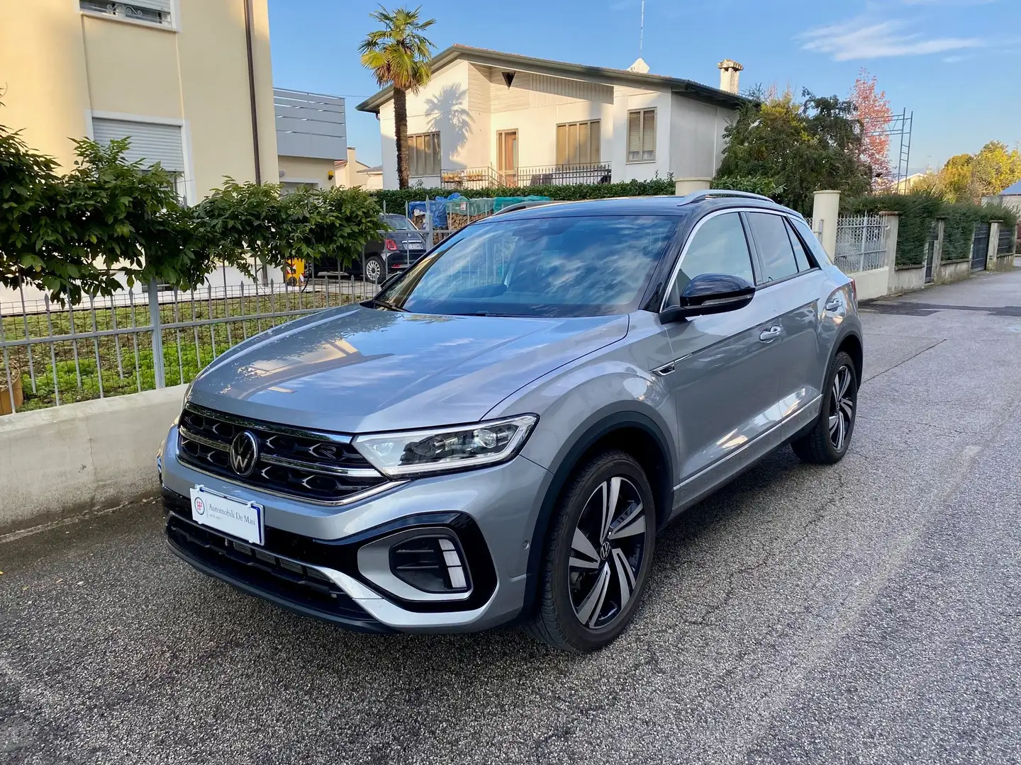 Volkswagen T-Roc 1.5 tsi R-Line dsg UNICO PROPRIETARIO Grigio - 1