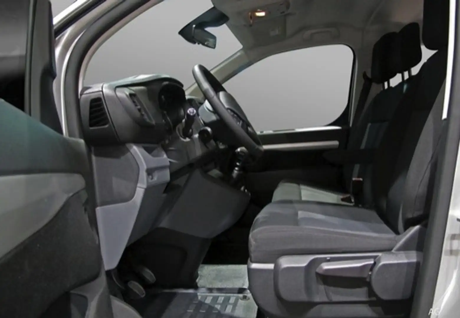 Peugeot Expert Combi Long 1.5BlueHDi S&S 120 Blanco - 2
