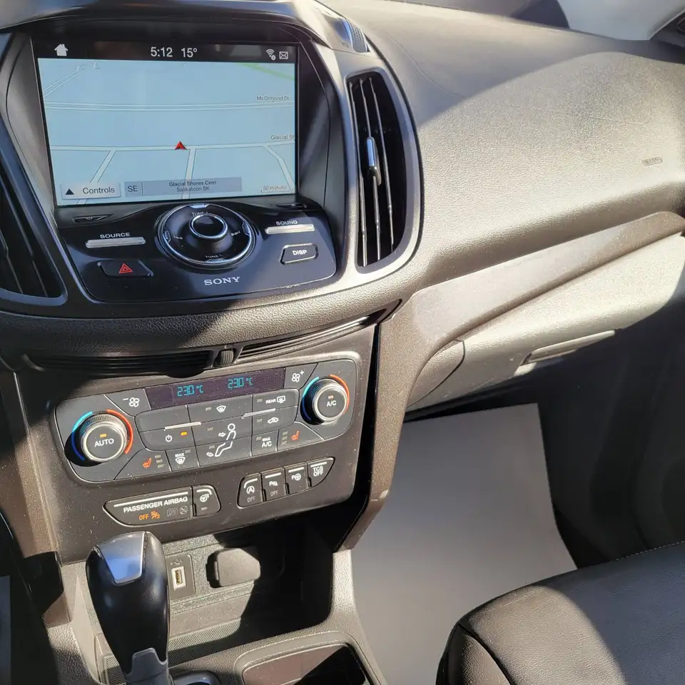 Ford Escape снимка Ford Escape