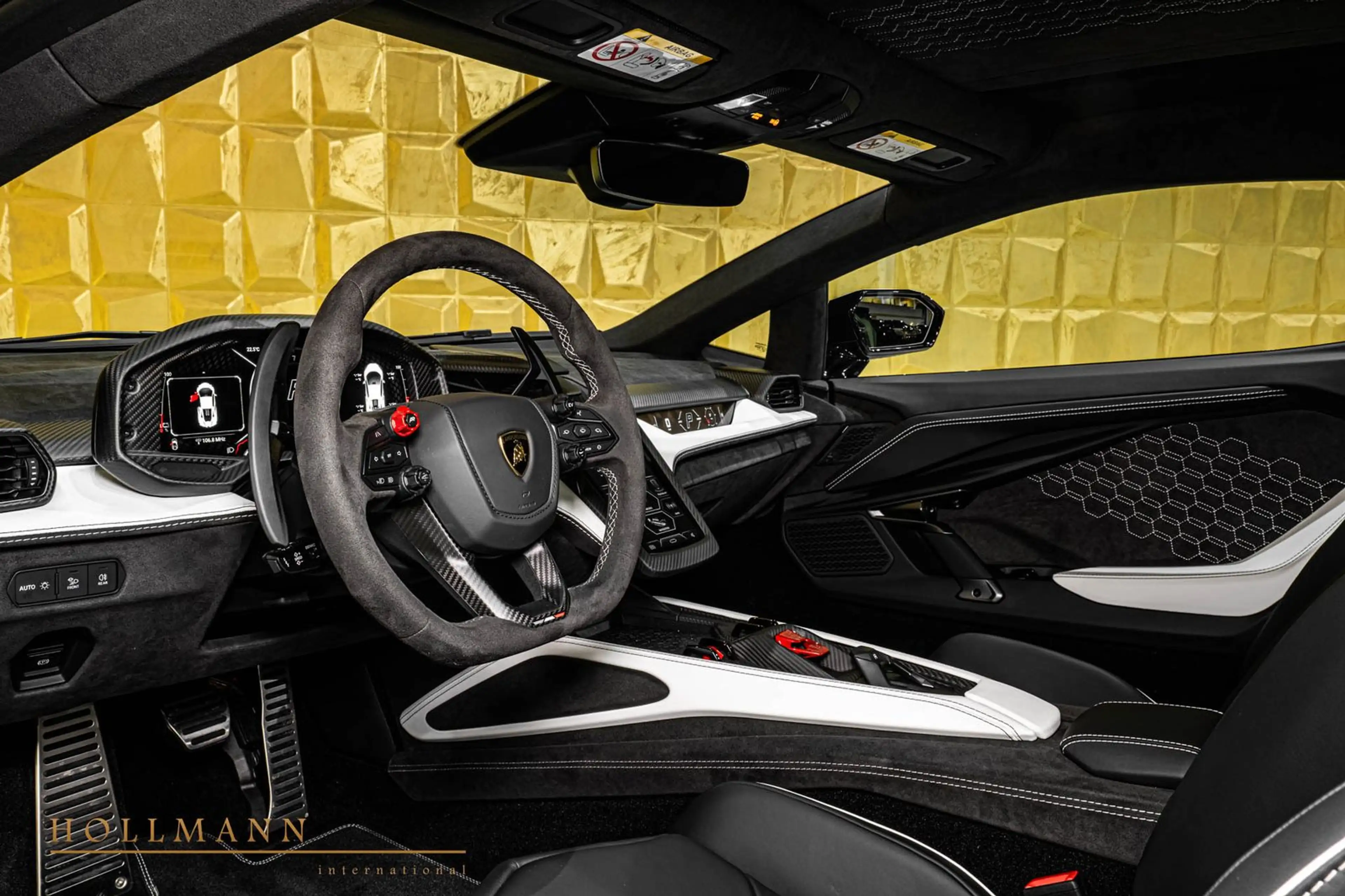 Lamborghini Revuelto +CARBON+ SONUS HIGH END+AD PERSONAL+ — photo 10
