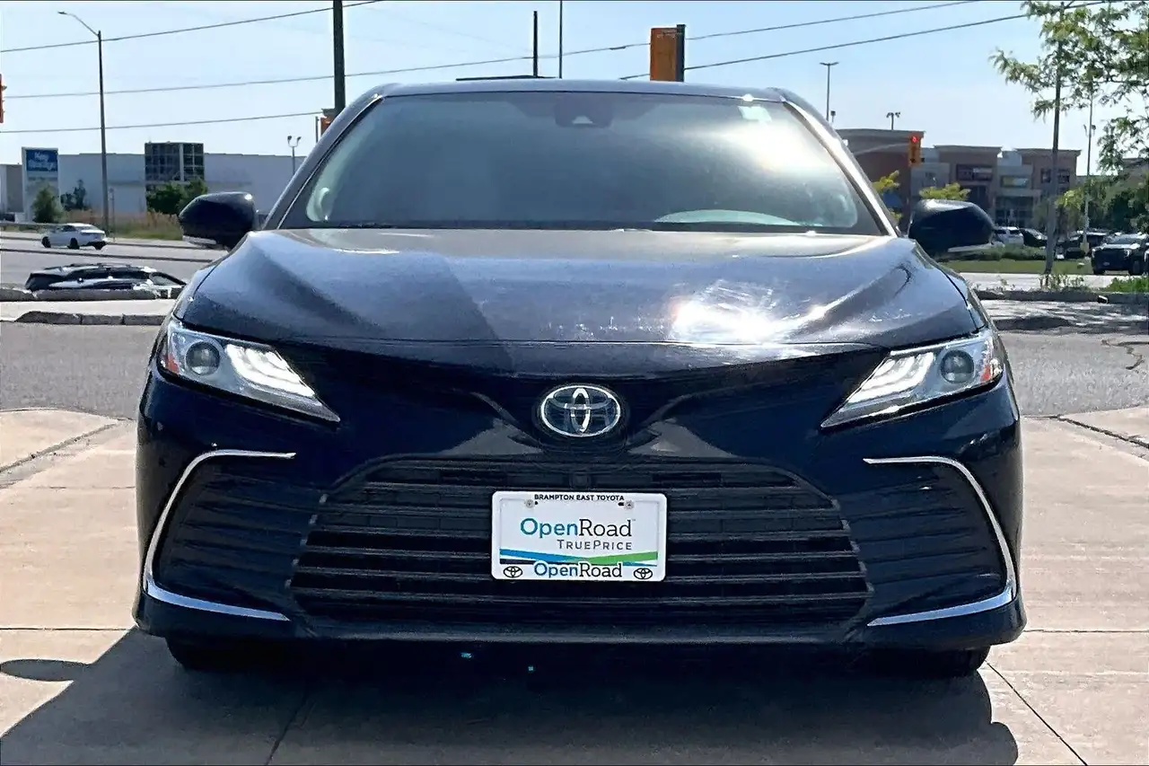 Toyota Camry photo Toyota Camry