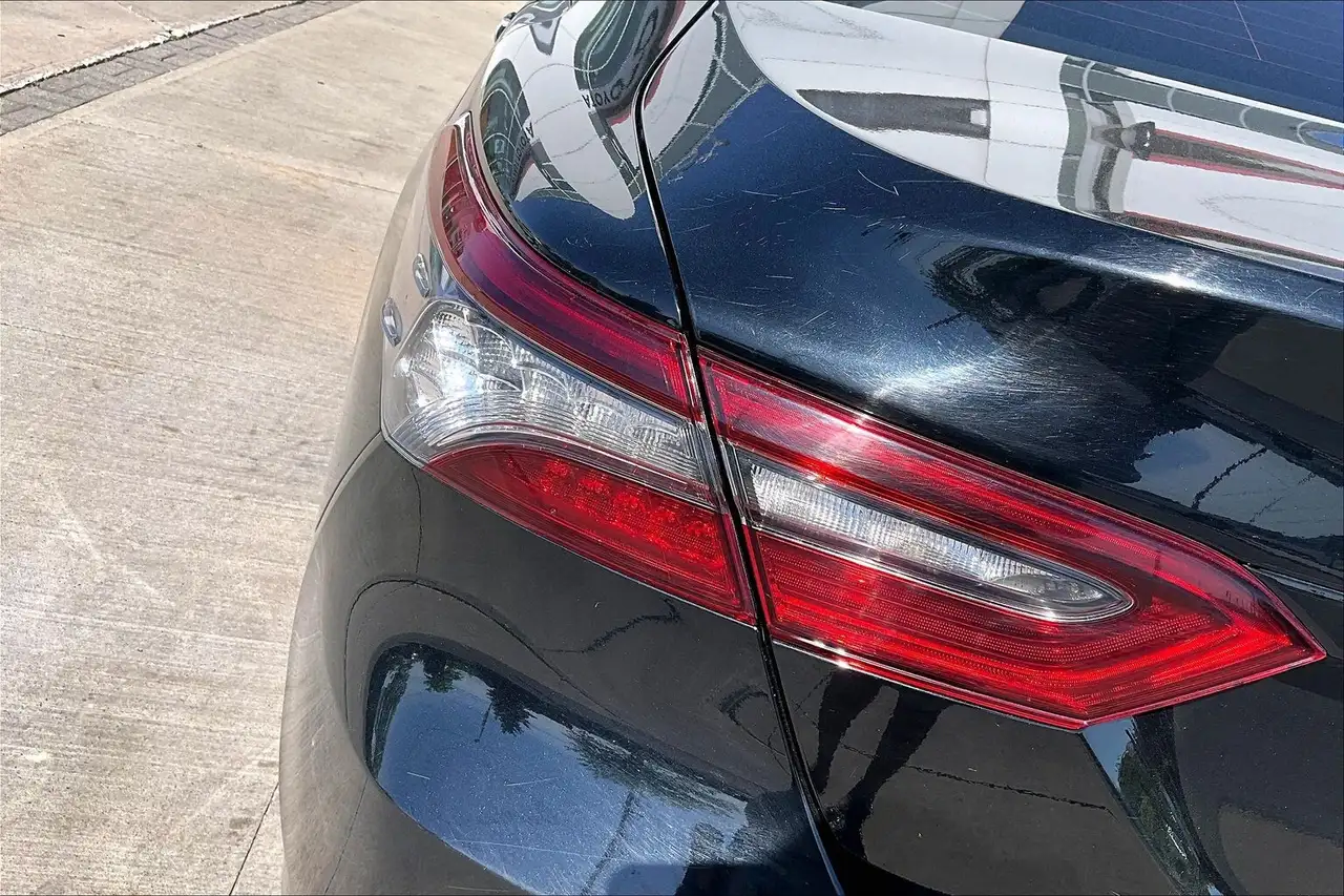 Toyota Camry photo Toyota Camry