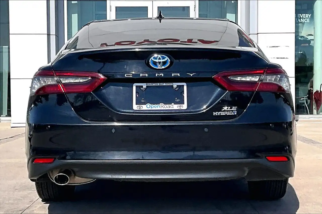 Toyota Camry photo Toyota Camry