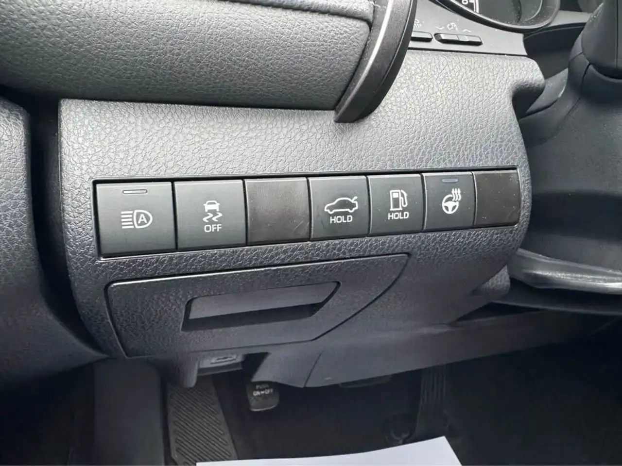 Toyota Camry снимка Toyota Camry