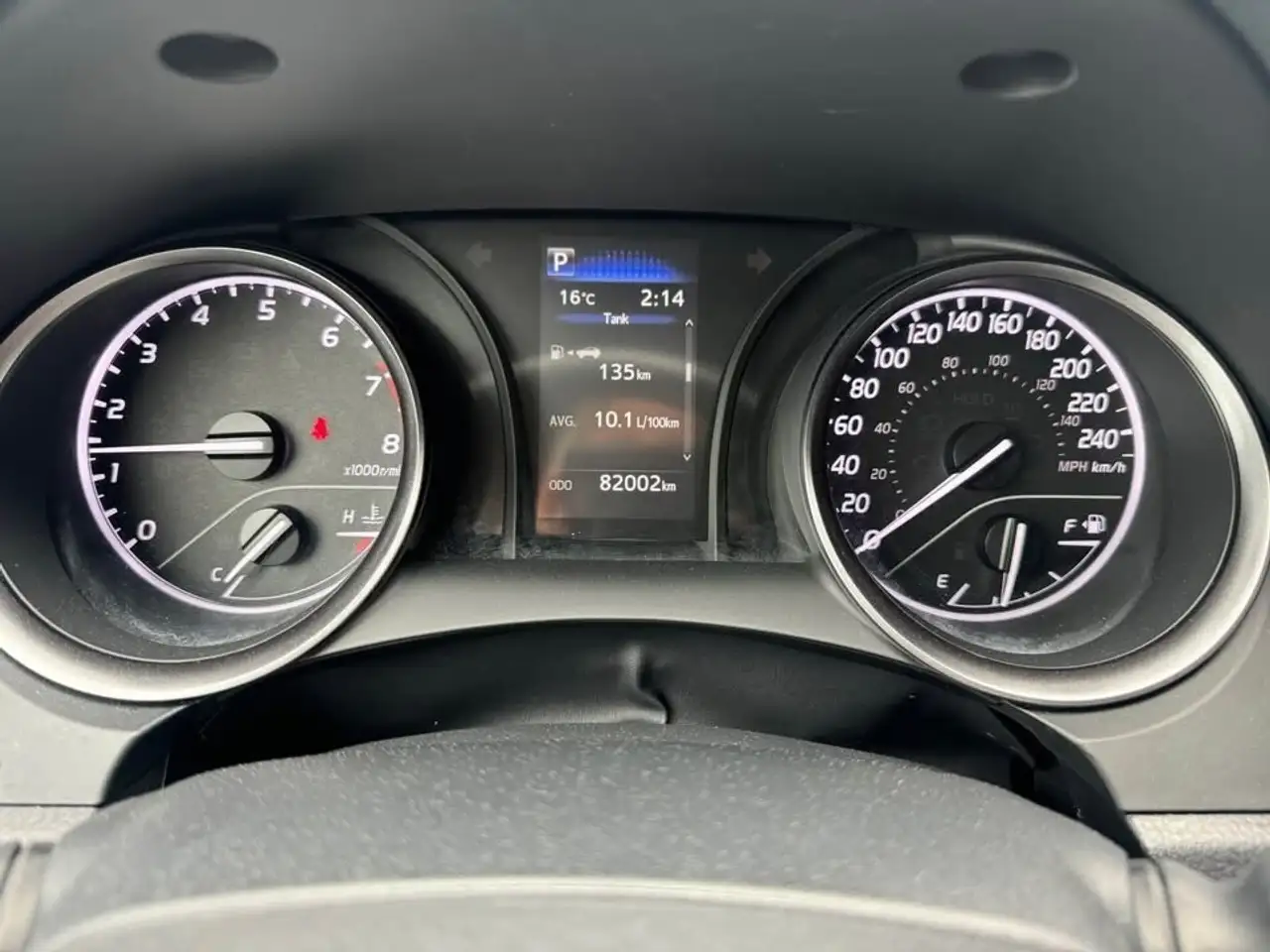 Toyota Camry снимка Toyota Camry