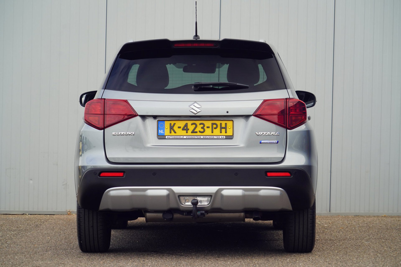 Suzuki Vitara 1.4 Boosterjet Style Smart Hybrid / Navi / Camera — photo 25