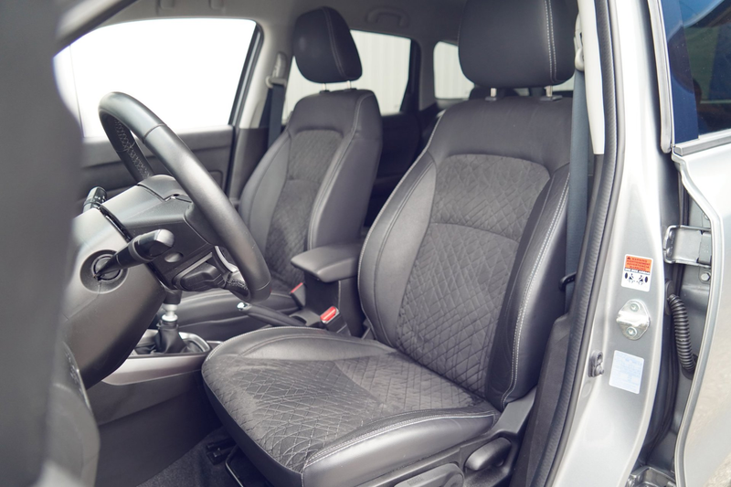 Suzuki Vitara 1.4 Boosterjet Style Smart Hybrid / Navi / Camera — photo 22