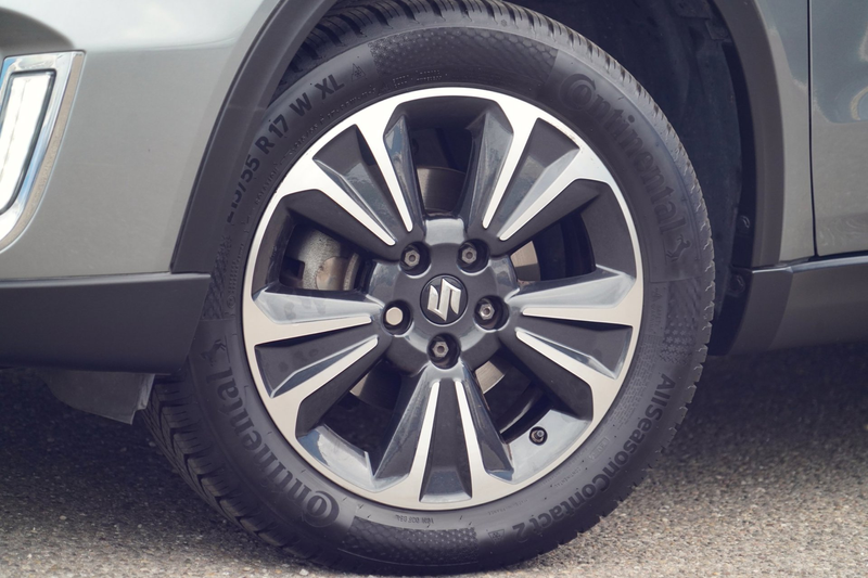Suzuki Vitara 1.4 Boosterjet Style Smart Hybrid / Navi / Camera — photo 3