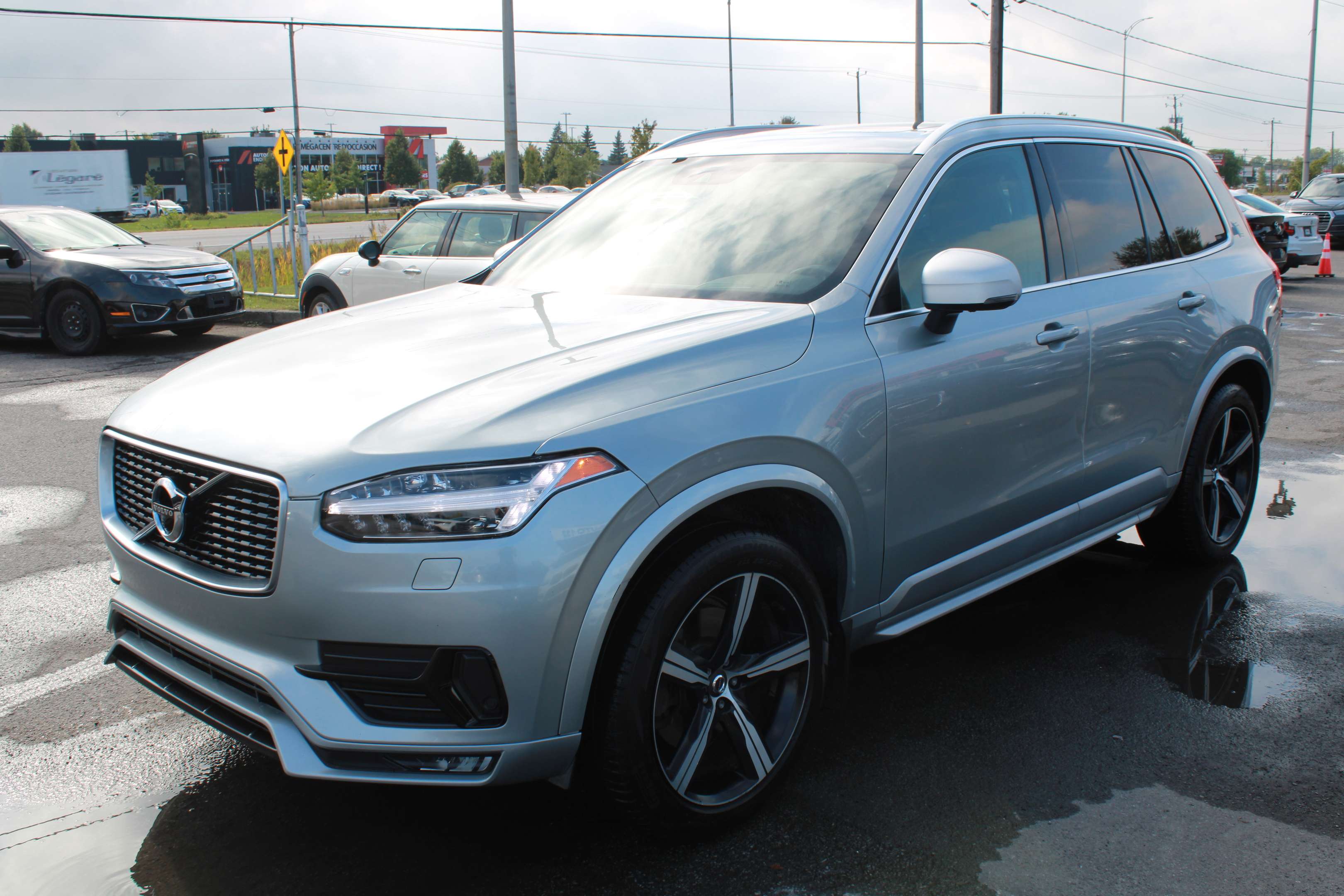2018 Volvo XC90 T6 AWD R-Design, NAVIGATION, CUIR, MAGS, A/C alt 2
