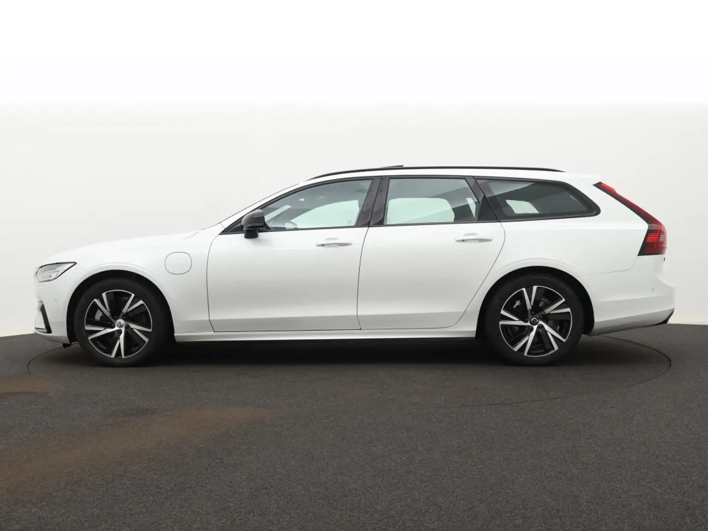 Volvo V90 2.0 T6 Recharge AWD R-Design | Trekhaak | Panorama Wit - 2