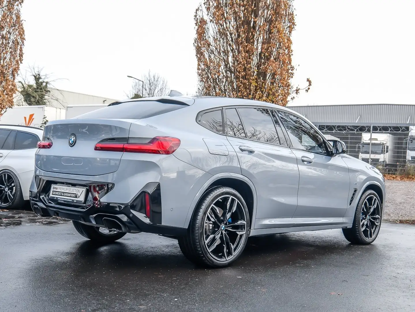 BMW X4 M 40i HUD PANO ACC RFK NAVI LED Laser PDC V+H Grau - 2