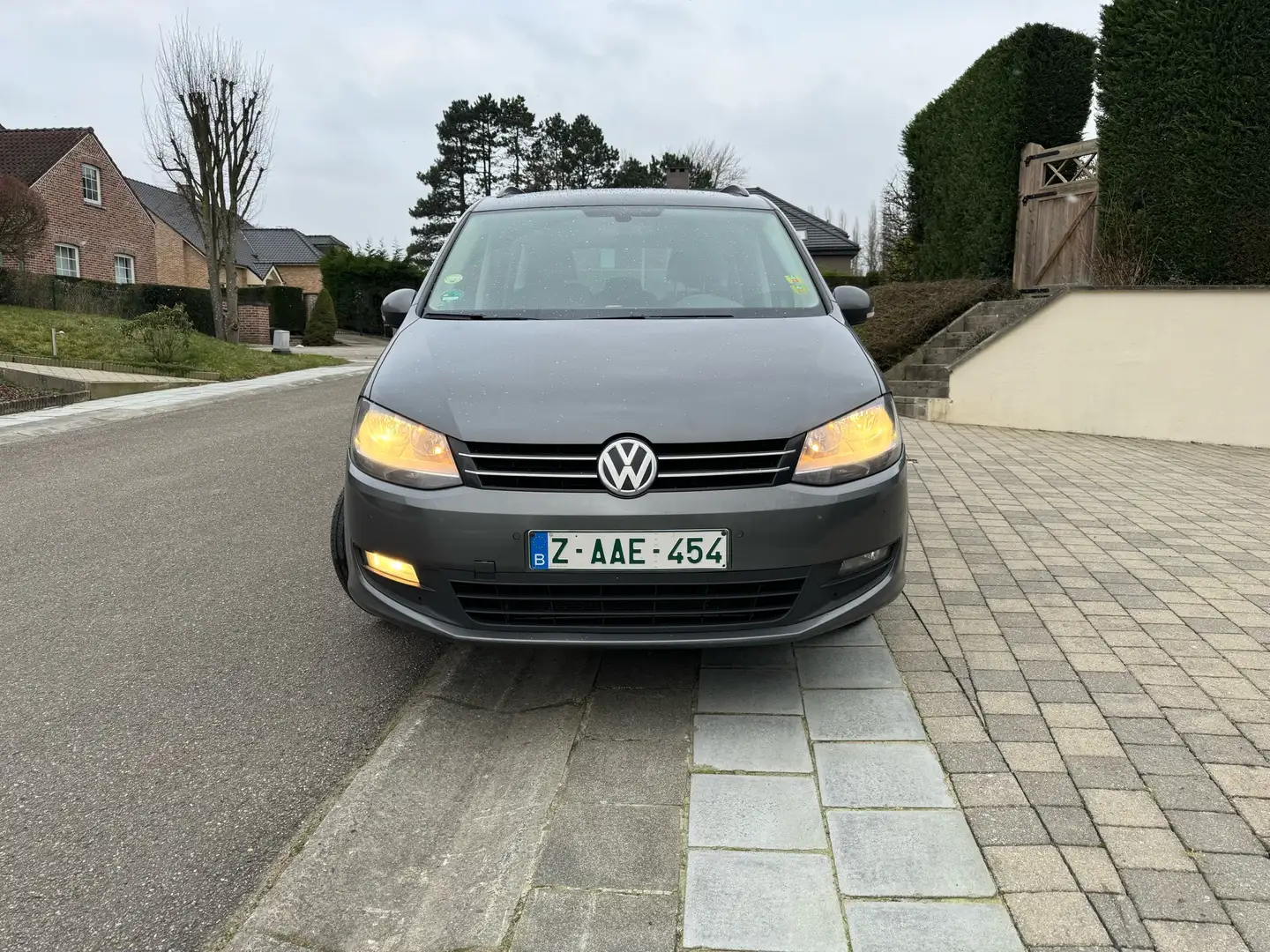 Volkswagen Sharan 2.0 TDi SCR Comfortline 7 places !!!!!! Grijs - 2