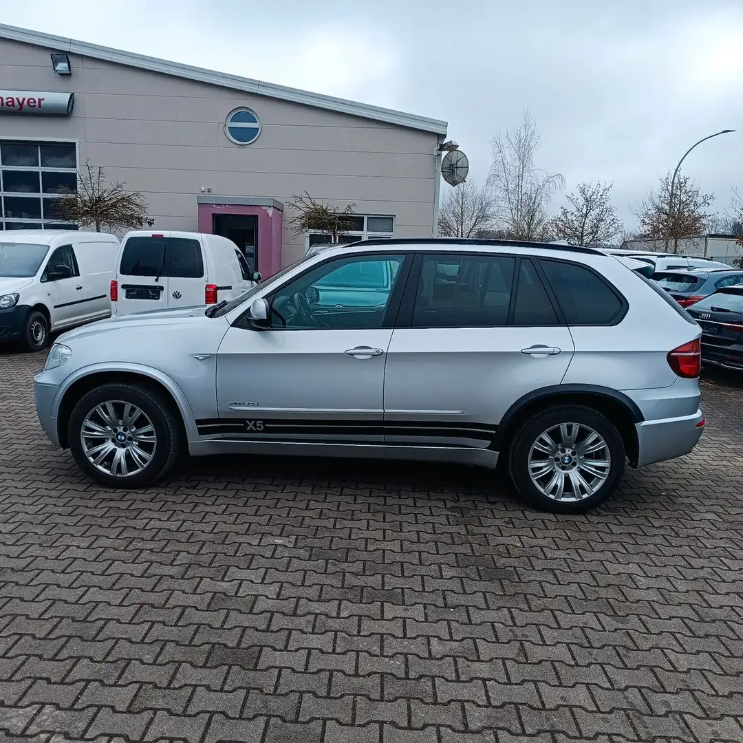BMW X5 xDrive30d M-Sport-Paket Silber - 1