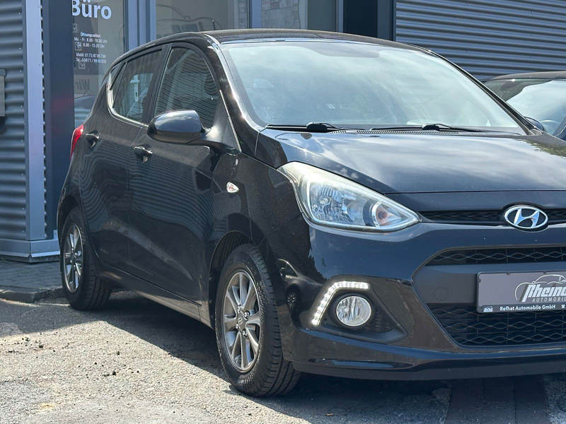 Hyundai i10 YES!*SHZ*TEMPOMAT*MFKL*MEDIA* — photo 7