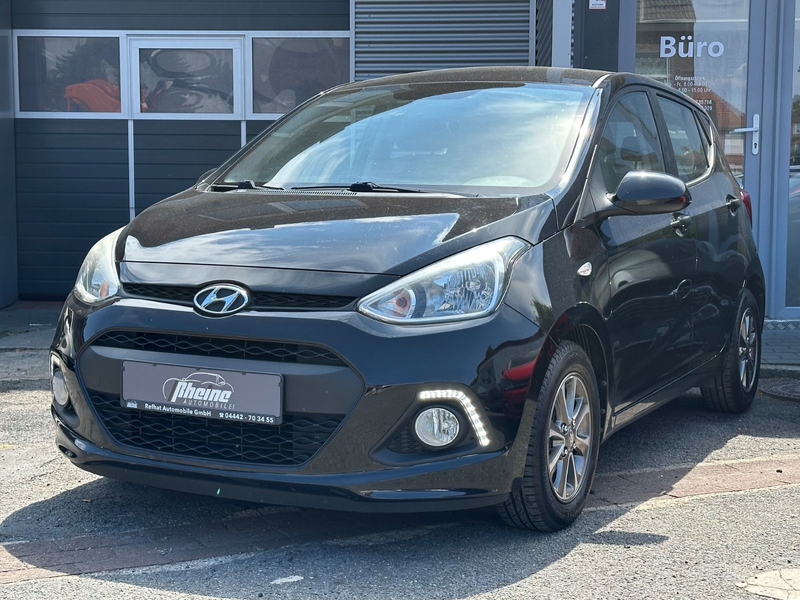 Hyundai i10 YES!*SHZ*TEMPOMAT*MFKL*MEDIA* — photo 2