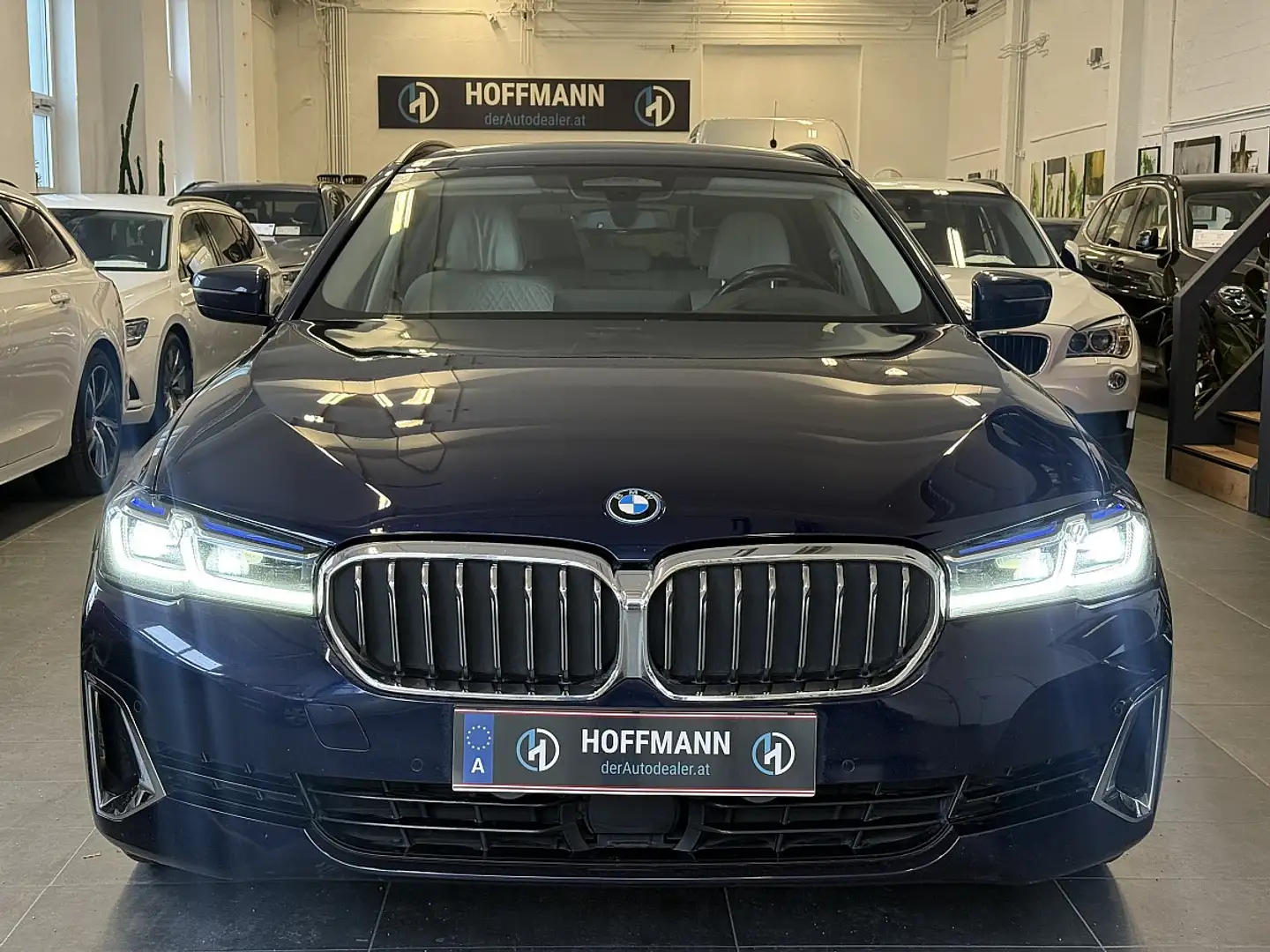 BMW 530 e xDrive Touring Aut. Blau - 2